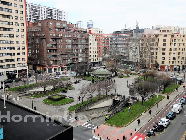 Garaje en venta en Bilbao, Ametzola