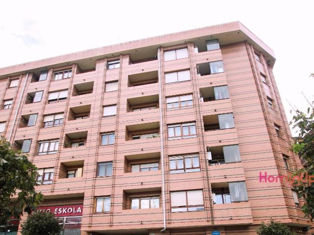 Garaje en venta en Ibaiondo, Bilbao