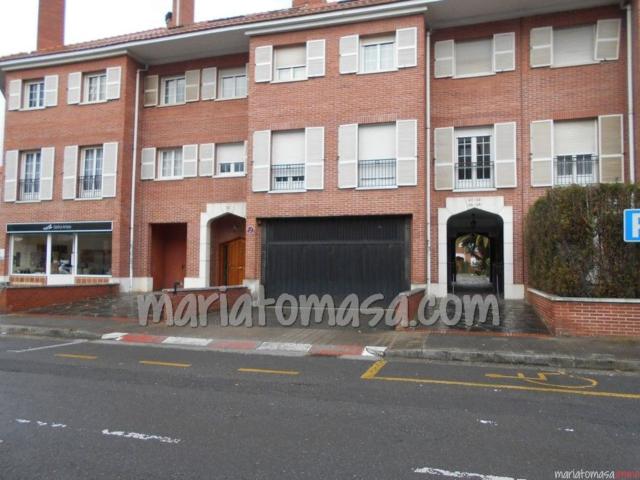 Garaje en venta en Lamiako, Leioa