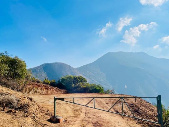 Se vende Parcela en Curacaví