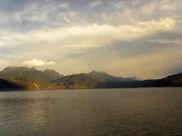 Se vende parcela, Lago Maihue, 4.150 UF