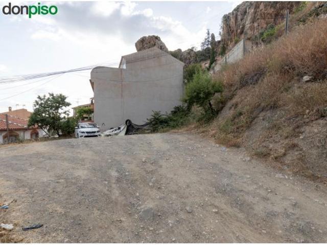 Local Comercial en venta en Cogollos De La Vega Local Comercial en venta en Cogollos De La Vega