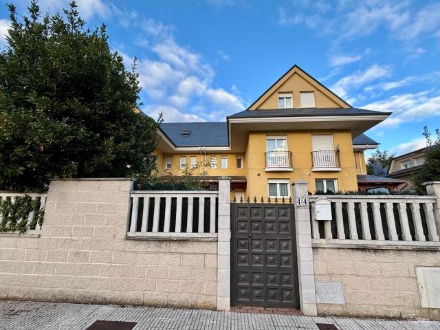 Casa en venta en Cuatrovientos, El Bierzo