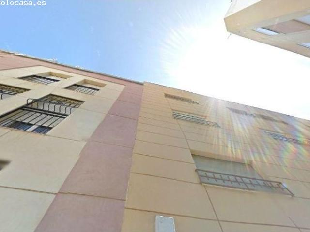 Piso en venta en Almedina, Almería