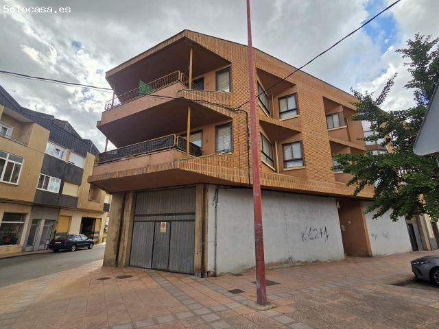 Piso en venta en Valencia De Don Juan, Castilla y León