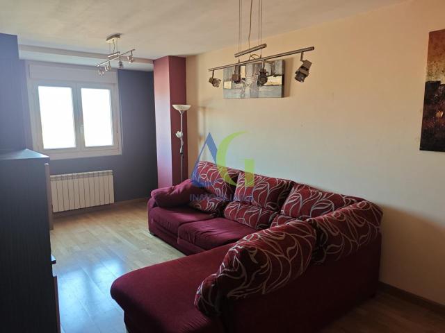 Piso en venta en Navatejera, Villaquilambre