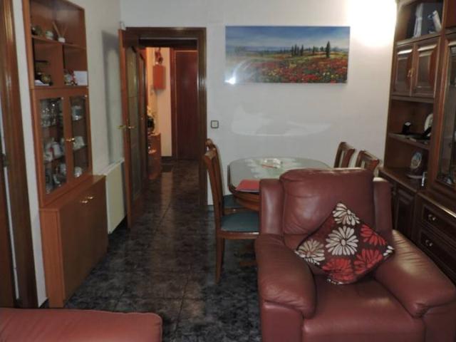 Piso en venta en Almeda, Cornellà De Llobregat
