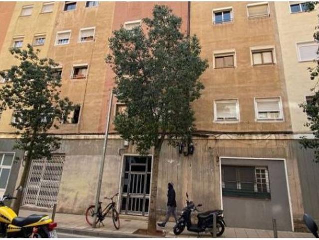 Piso en venta en Nou Barris, Barcelonès