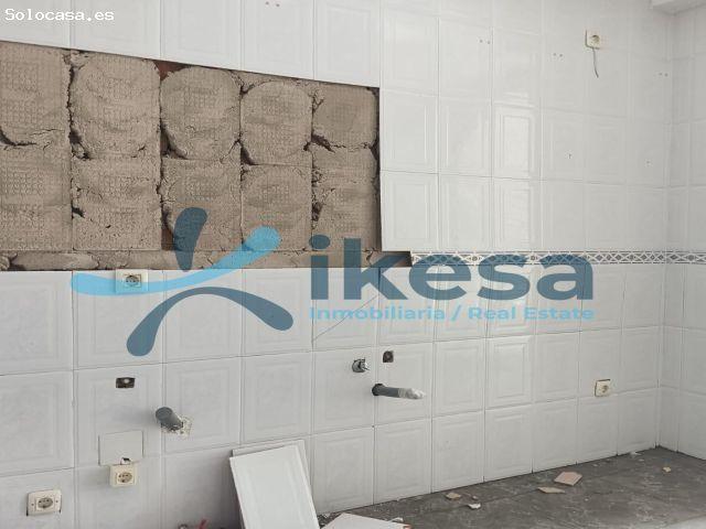 Piso en venta en Torres, Andalucía