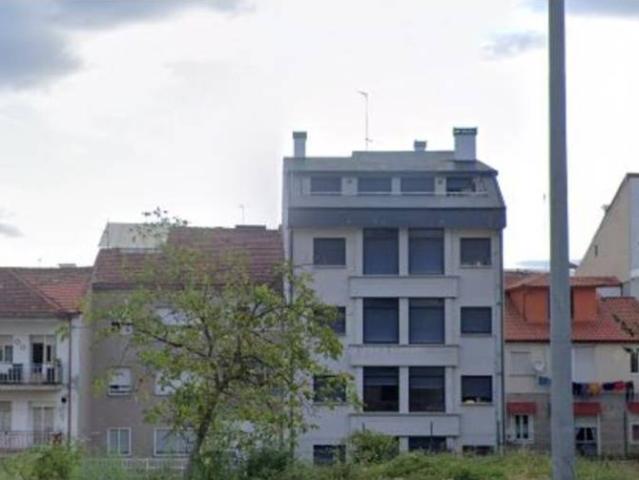 Piso en venta en Couto, Ourense