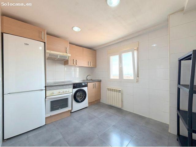 Piso en venta en Oliver-Valdefierro, Zaragoza