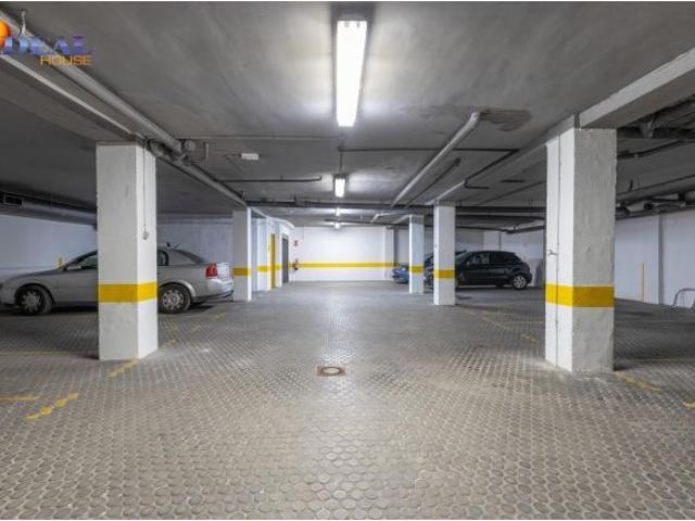 Local Comercial en venta en Centro, Comarca de la Vega de Granada