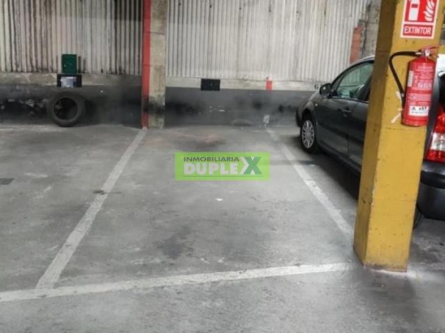 Garaje en venta en Pontevedra, Casco Antigo