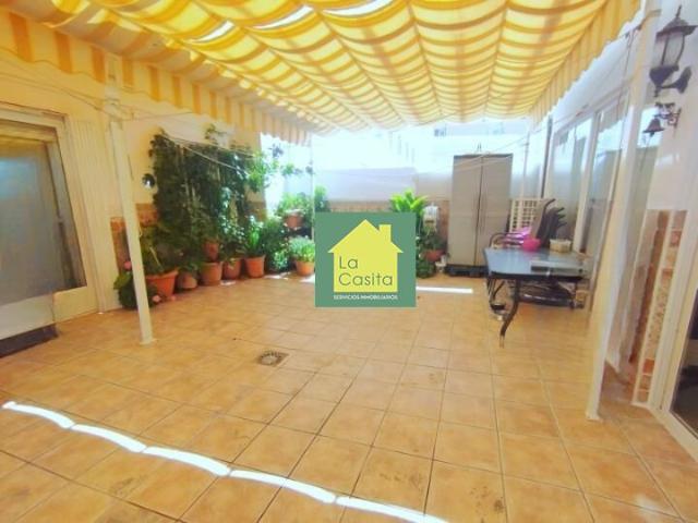 Piso en venta en Distrito 2, Albacete