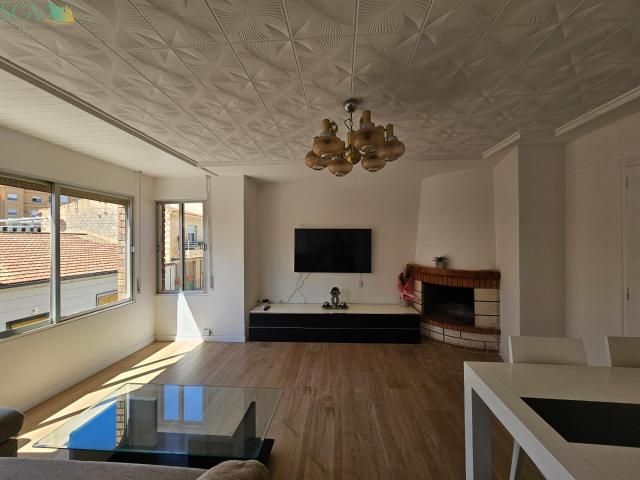 Piso en venta en La Cruz, el Vinalopó Mitjà / El Vinalopó Medio