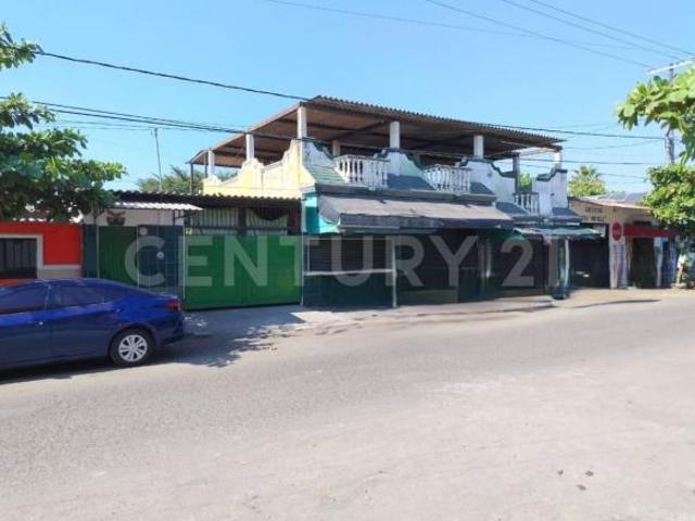 Casa en venta en Tecomán