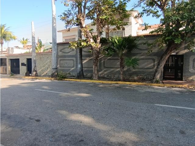 Casa en venta en Vargas