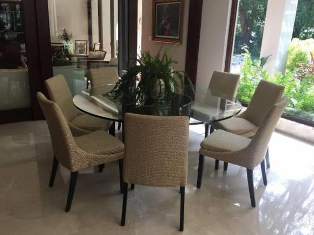 Se Vende Residencia de Lujo en Altos del Golf