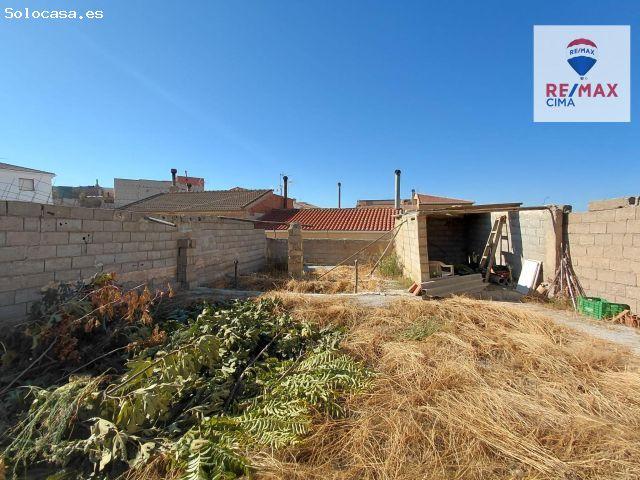 Local Comercial en venta en Comarca de Baza, Andalucía