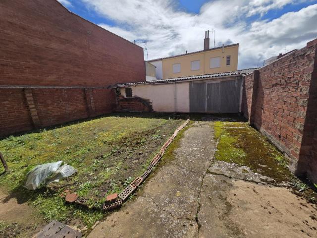 Terreno en venta en Valencia De Don Juan, Castilla y León