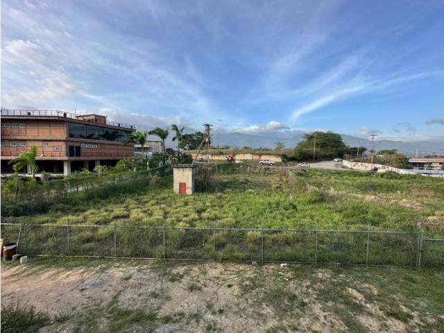 Terreno en venta en Guatire, Miranda