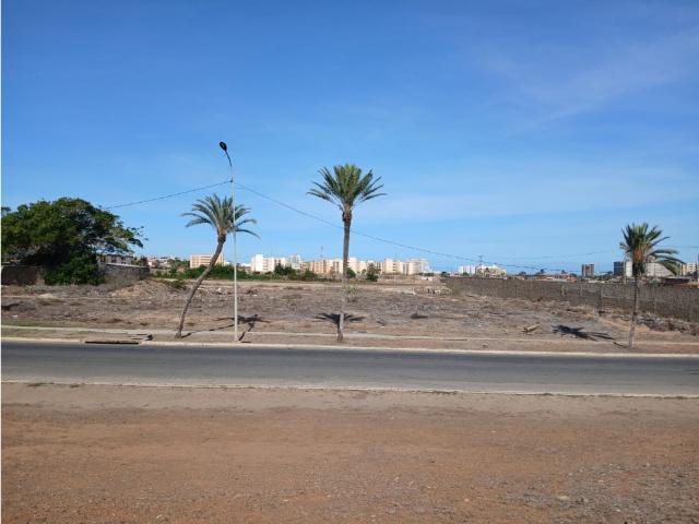Terreno en venta en Urbanización La Arboleda, Porlamar