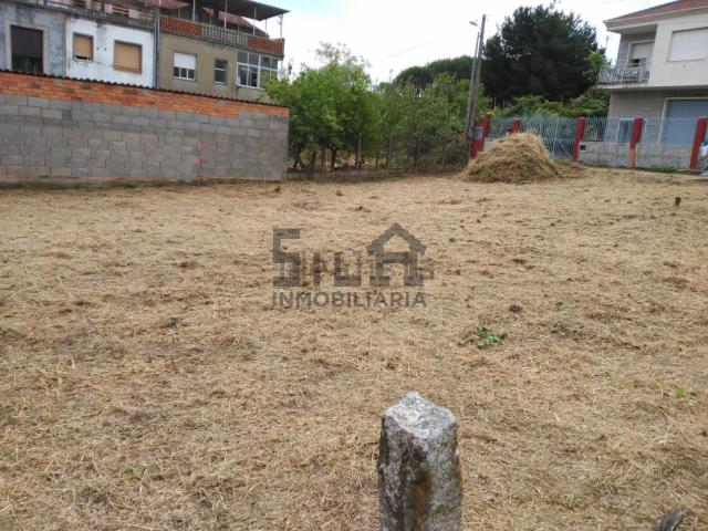 Terreno en venta en O Castelo, Ourense