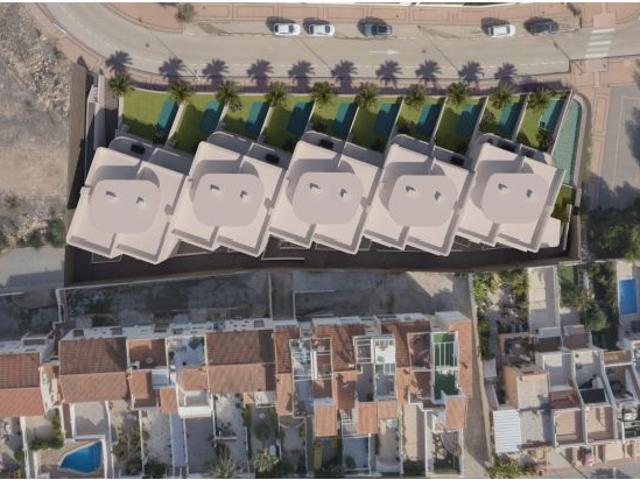 Casa en venta en Parque Coimbra, Móstoles