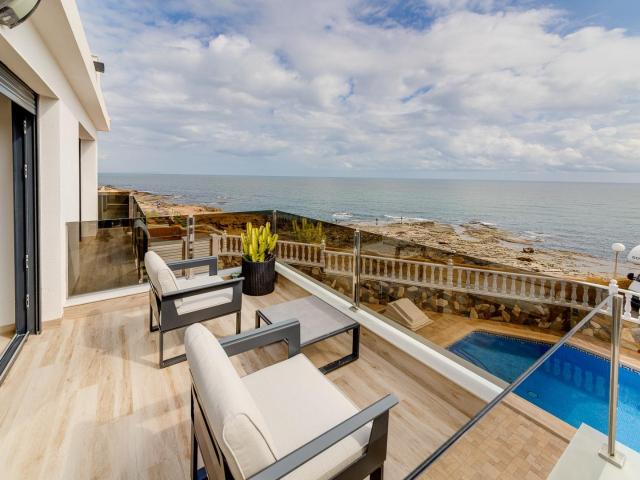 Chalet en venta en La Mata, el Baix Segura / La Vega Baja