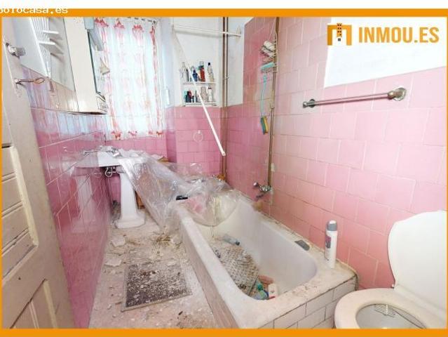 Casa en venta en A Bola, Ourense