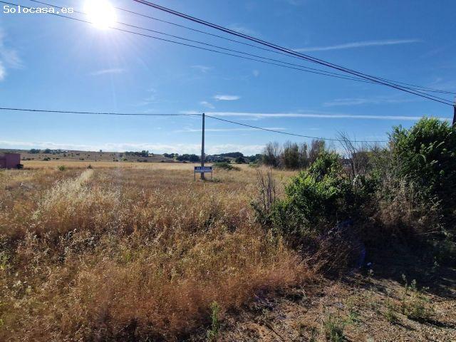 Local Comercial en venta en Chozas De Abajo, Castilla y León
