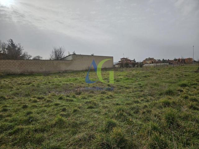 Terreno en venta en Villarrodrigo de las Regueras, Villaquilambre