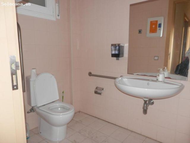 Local Comercial en venta en les Arenes, Vallès Occidental