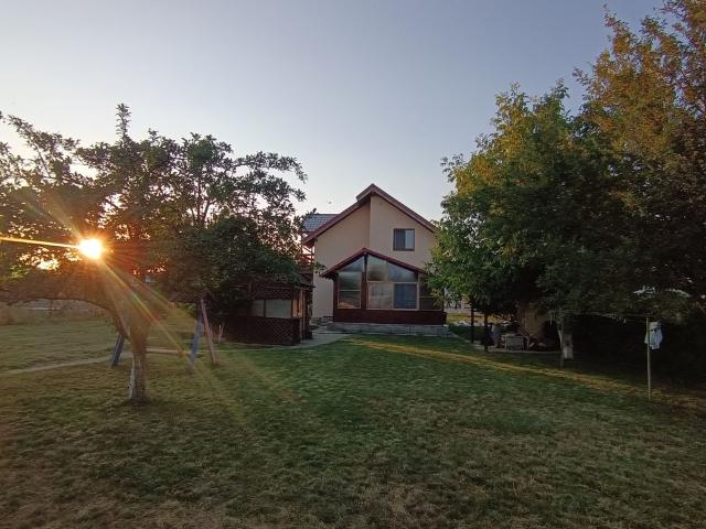 Casă vânzări în Milcovu Din Deal