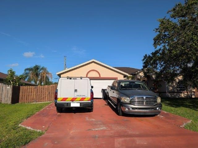 House for sale in Port Saint Lucie, Florida
