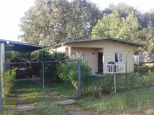 Sea Confiable vende amplia propiedad 2 viviendas ubicada en Pesé