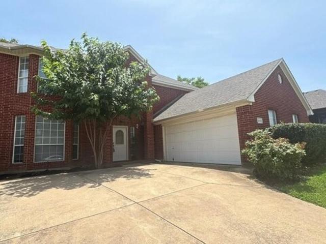 House for sale in Arlington, Texas