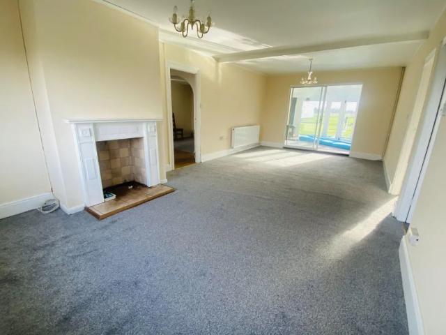 House for rent in Huttoft, East Lindsey