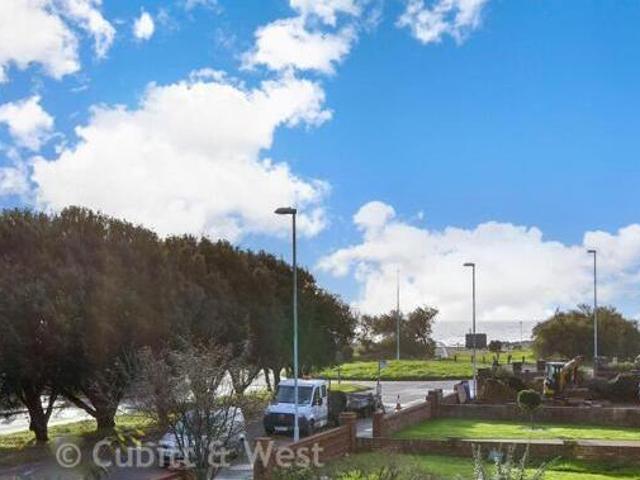 House for sale in Worthing, West Sussex
