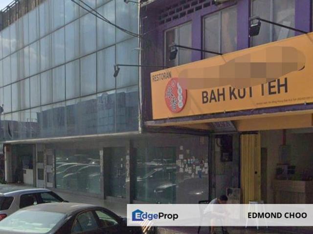 Shop for rent in Petaling Jaya, Petaling