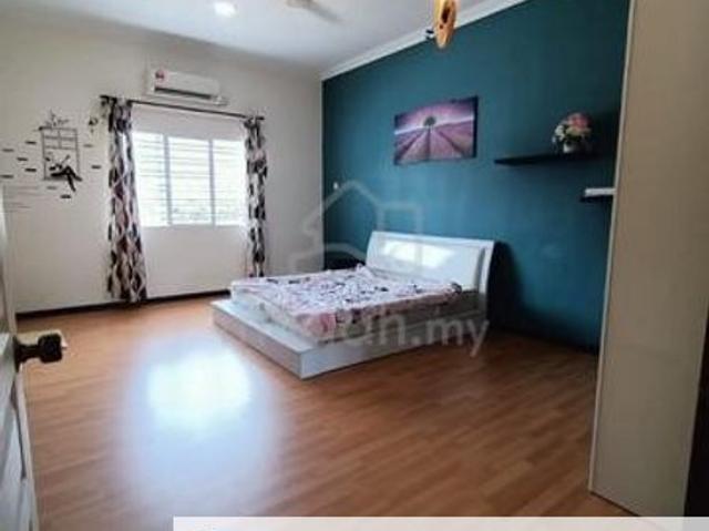 House for sale in Petaling Jaya, Petaling