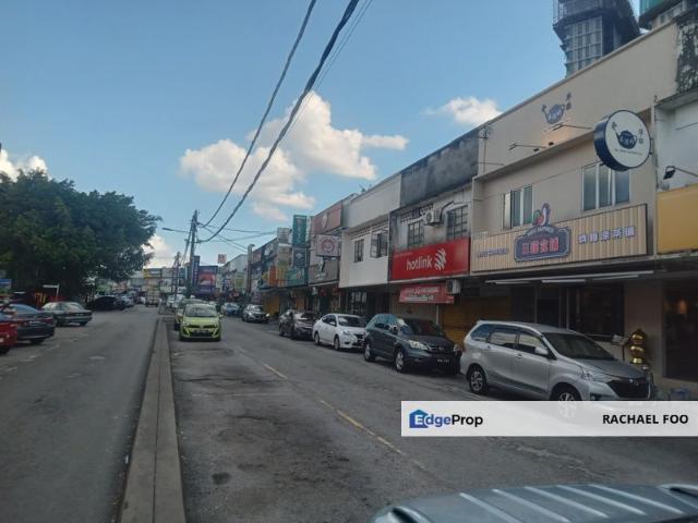 Shop for rent in Petaling, Damansara Damai