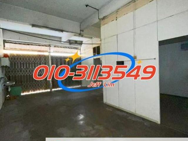 Shop for rent in Petaling, Damansara Damai