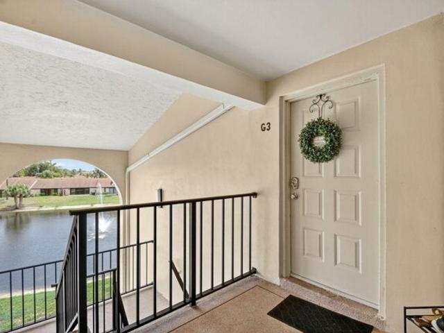 Condo for sale in Greenacres