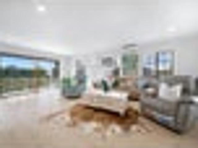 House for sale in Castor Bay, Devonport-Takapuna