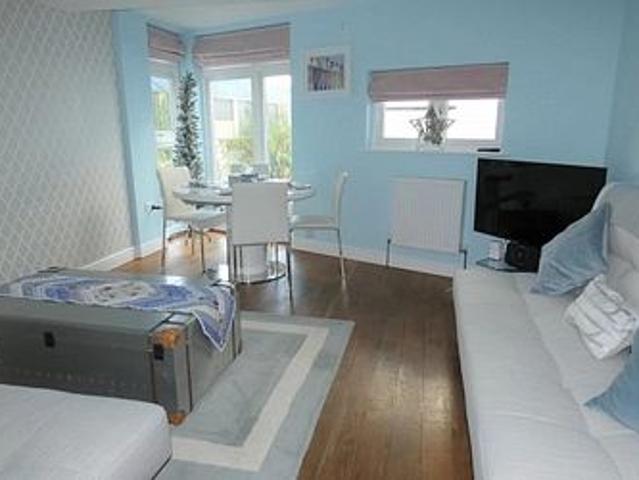 House for rent in Thurston Park, The Bridge