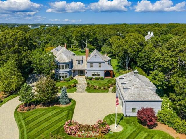 House for sale in Osterville, Massachusetts