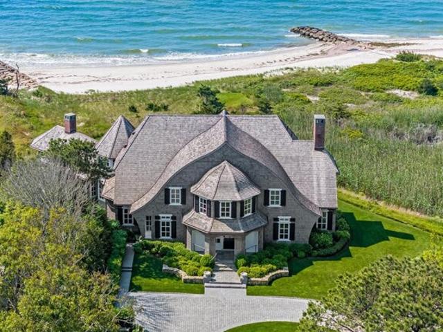 House for sale in Osterville, Massachusetts