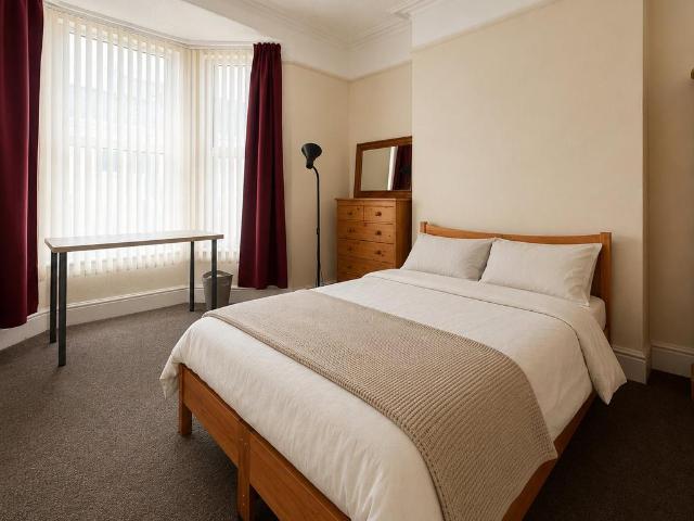 House for rent in St. Judes, Plymouth