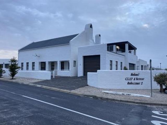 House for sale in Dwarskersbos, Bergrivier Local Municipality